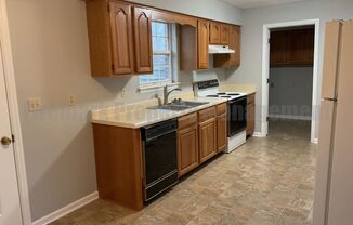 2 beds, 2 baths, $1,150, Unit 171