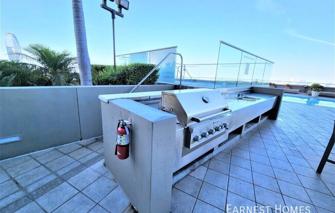 1100 Wilshire Blvd