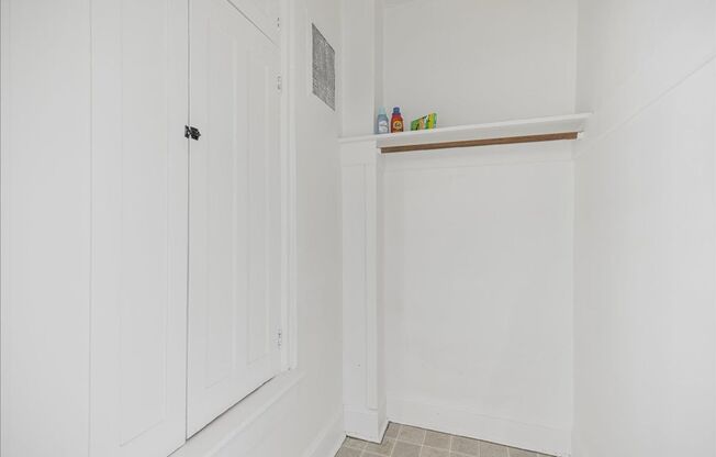 1 bed, 1 bath, 579 sqft, $1,200, Unit 206