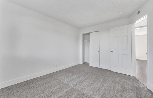 2 beds, 2 baths, 860 sqft, $1,645, Unit 03A