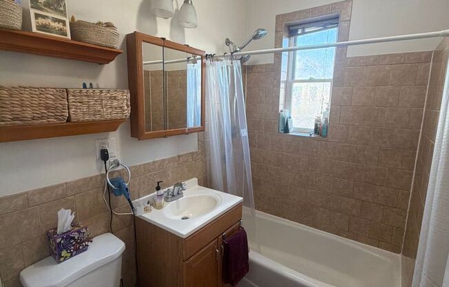 1 bed, 1 bath, $2,450, Unit 5S-10