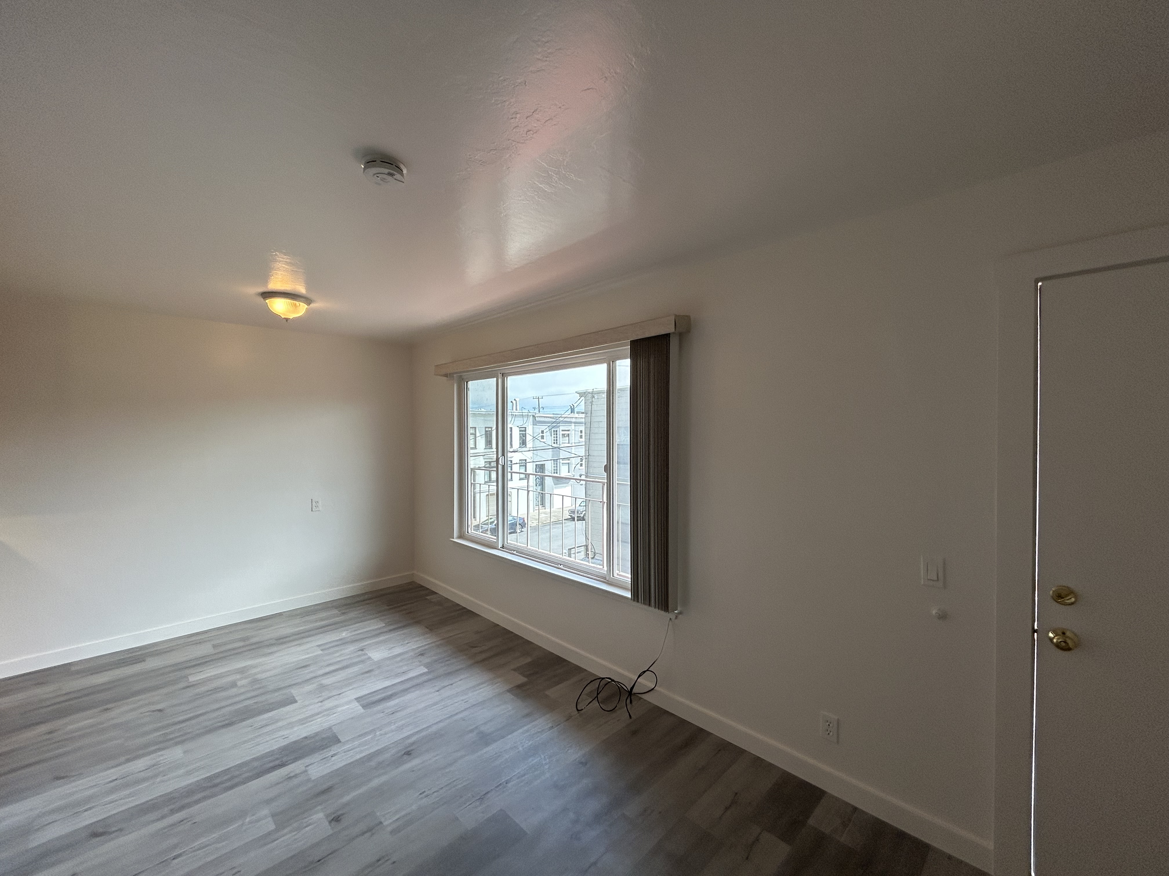 285 27 AVE