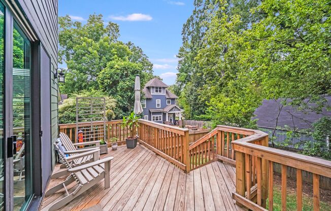 Hot Listing in Optimist Park! 3 Beds, 2.5 Baths, All the Vibes!