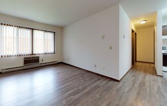 Richard Arms Apartments