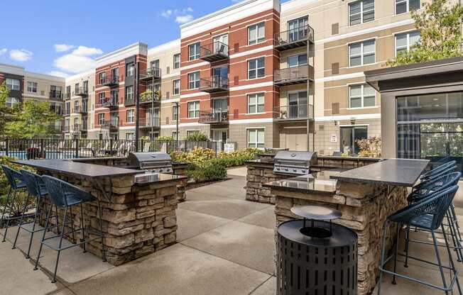 Outdoor Grill Station at Avant at the Arboretum Apartments in Lisle, IL 60532