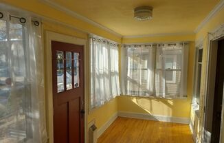 1 bed, 1 bath, $1,400