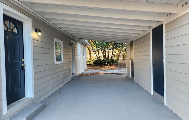 909 Twinbrook Ave Pensacola, FL 32505 Ask us how you can rent this home without paying a security deposit through Rhino!