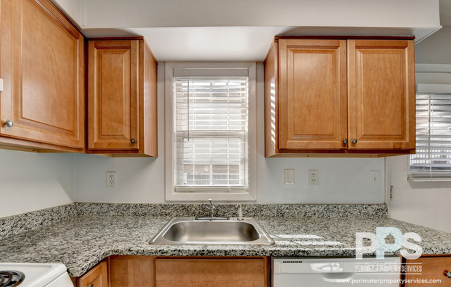 81 E WESLEY RD