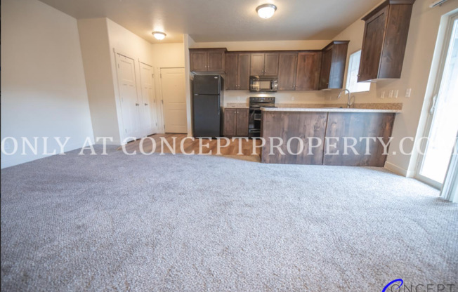 2 beds, 2 baths, 1,077 sqft, $1,450, Unit 132
