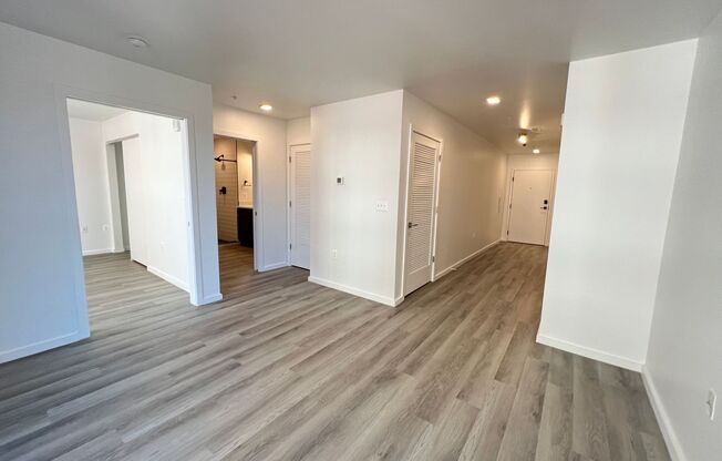 1 bed, 1 bath, 545 sqft, $1,704, Unit 511