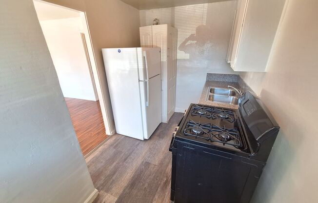1 bed, 1 bath, 500 sqft, $1,195, Unit UNIT 04