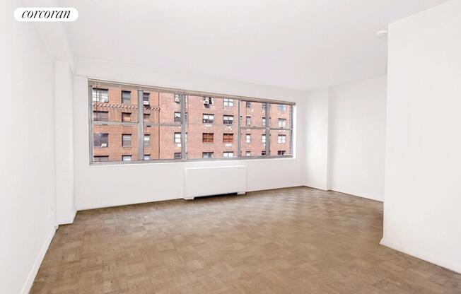 230 E 79 ST