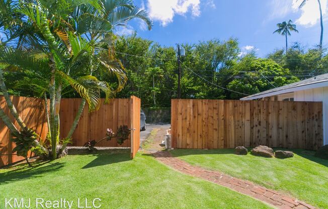 4715 A Kahala Avenue