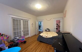 1277 Commonwealth Ave