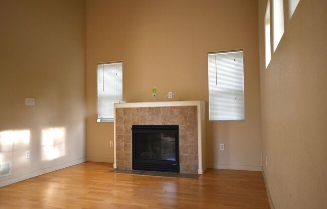 2 beds, 2 baths, $2,595