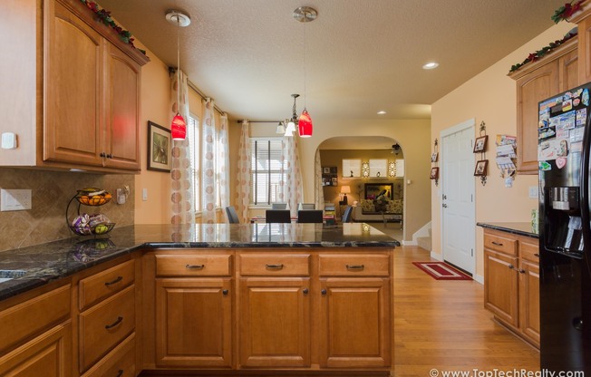 Stunning 3 BD* 3 Full Bath* Single Family Home Located In Orenco! This Big Luxury Home Has it All*By Intel & Park*Fncd