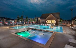 Retreat at Lenox Village