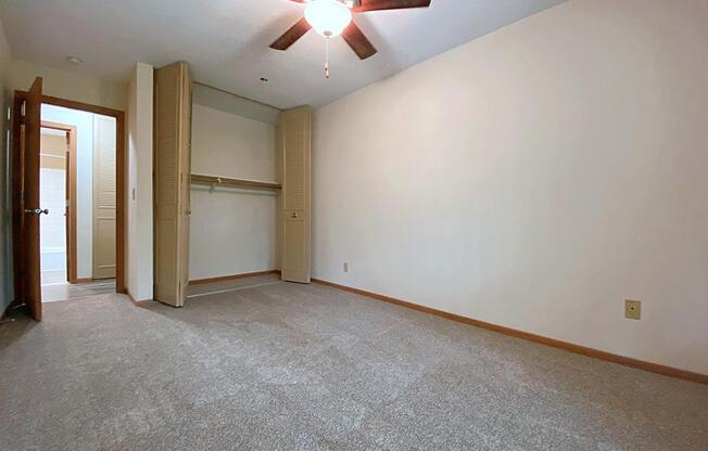 2 beds, 1.5 baths, 1,036 sqft, $1,485