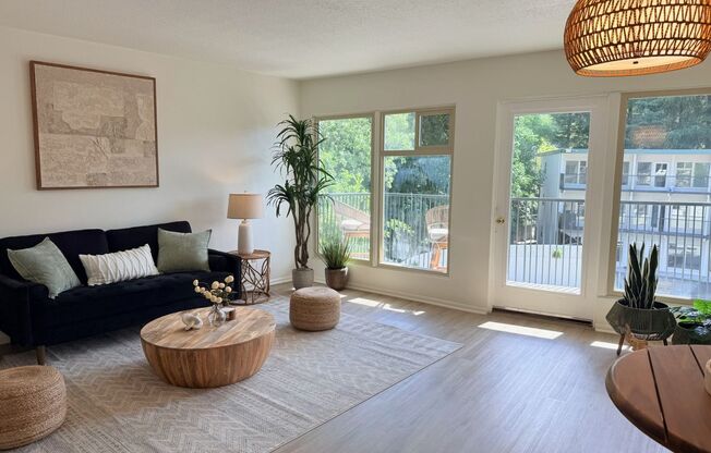 1 bed, 1 bath, 624 sqft, $1,795, Unit 312