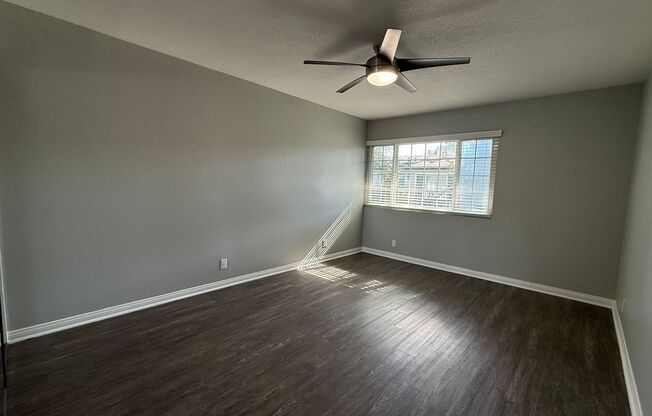 2 beds, 1 bath, 850 sqft, $2,490, Unit 785J