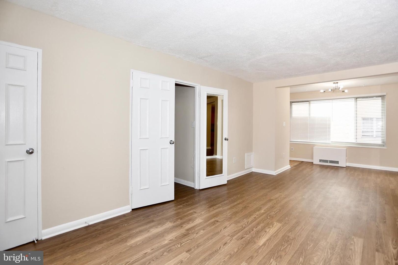 Available for immediate move-in.