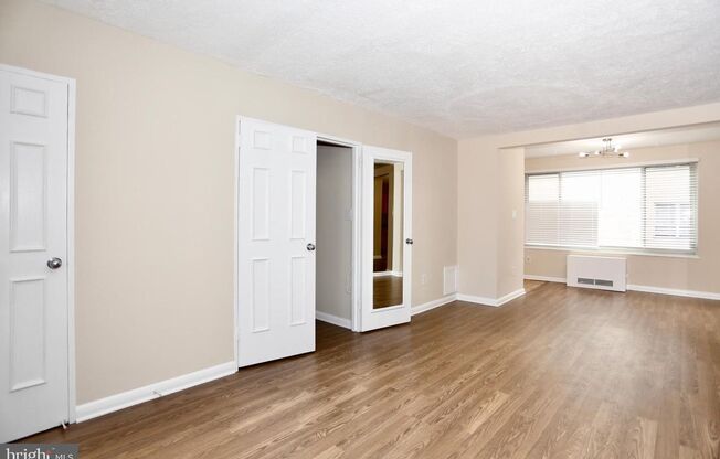 Available for immediate move-in.