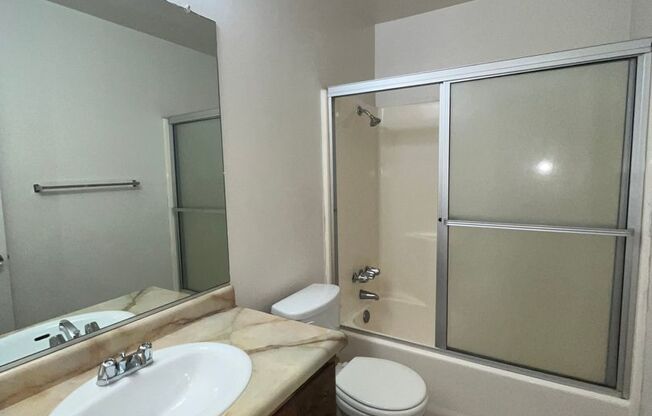 2 beds, 2 baths, $1,300, Unit 1266