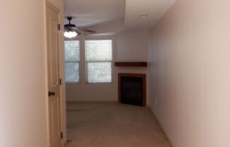 3 beds, 2.5 baths, $1,595