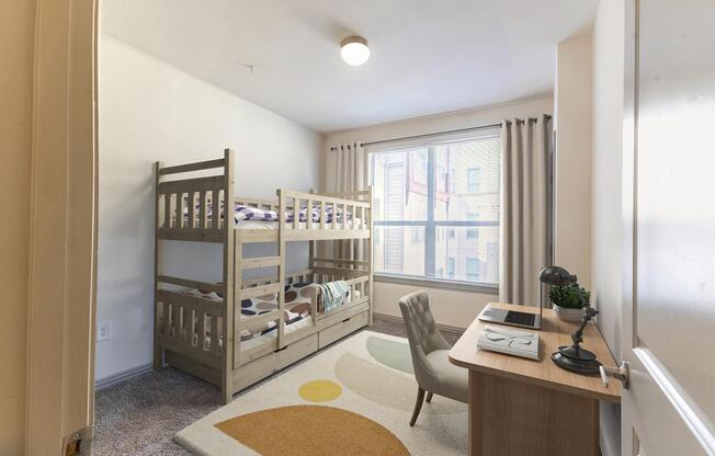 2 beds, 2 baths, 950 sqft, $1,565