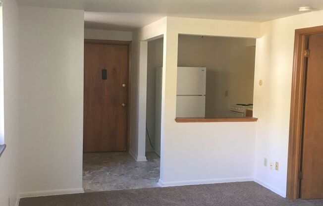 1 bed, 1 bath, 505 sqft, $765, Unit 1855-1E