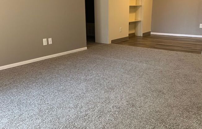 1 bed, 1 bath, 682 sqft, $1,060, Unit 34