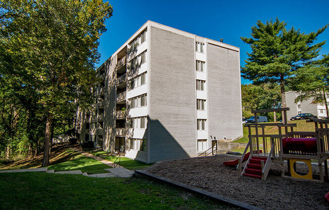 Heritage Park Apartments Building 22