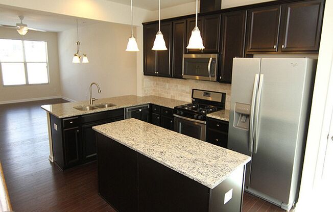 Live in Popular Thompson Ridge near Duke!