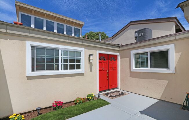Stunning Single Story Attached Home with Sky High Ceilings