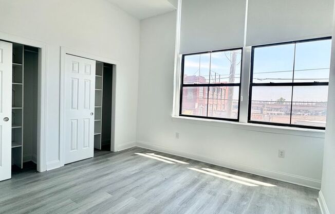 2 beds, 1 bath, 812 sqft, $1,400, Unit Unit 44