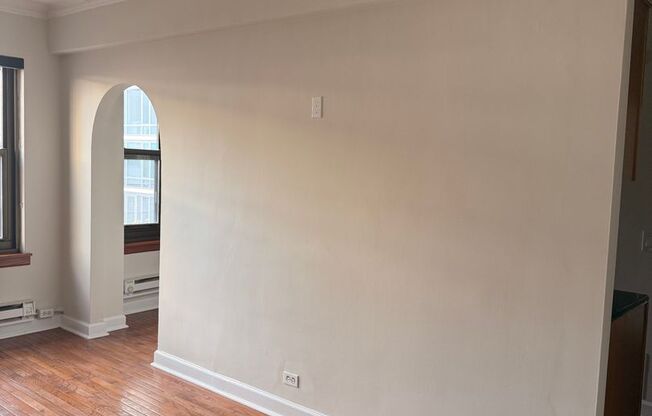1 bed, 1 bath, 714 sqft, $2,475, Unit 0404