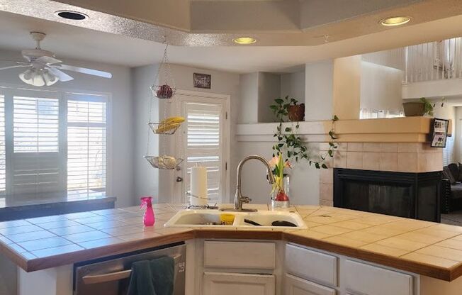 Long Realty & Property Management - Large Home Close to Airport *** RENT SPECIAL***