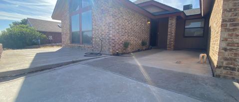 621 HEMPSTEAD DR