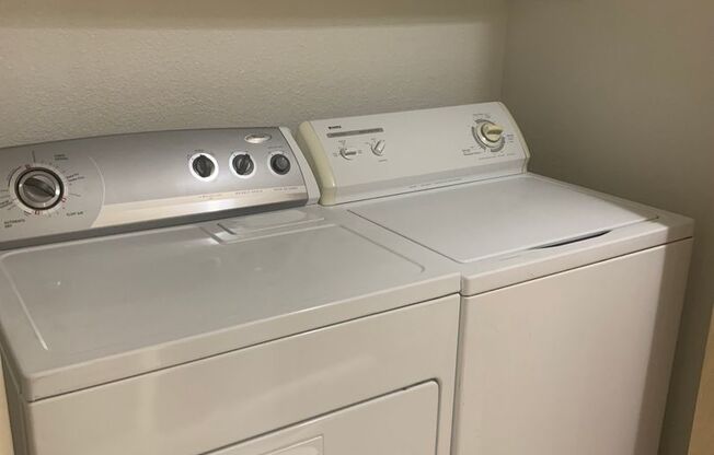 2 beds, 2 baths, 1,006 sqft, $875, Unit 62