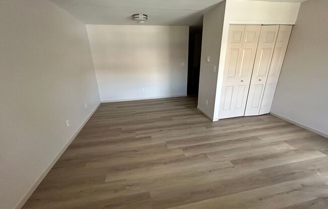 988 Third Street