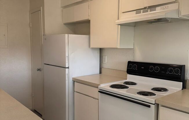 1 bed, 1 bath, 660 sqft, $1,315, Unit OPA-333