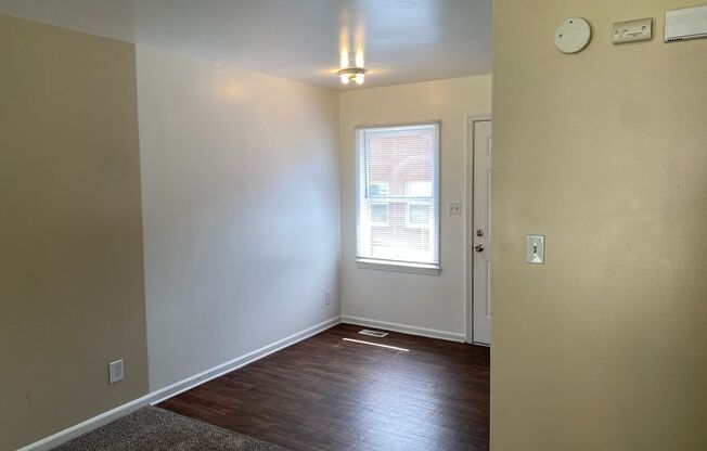 1 bed, 1 bath, 564 sqft, $1,000, Unit 4601-01