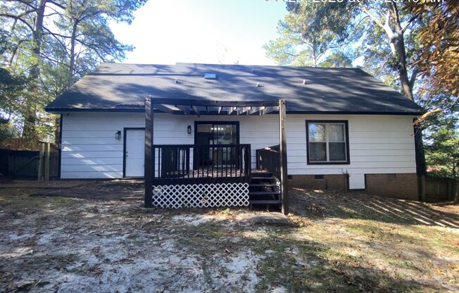 3 beds, 2 baths, $1,650