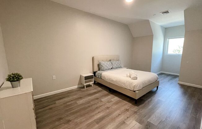 2 beds, 1 bath, 719 sqft, $2,995, Unit 307