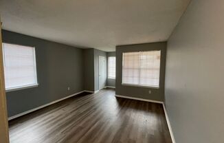 2 beds, 1 bath, $850