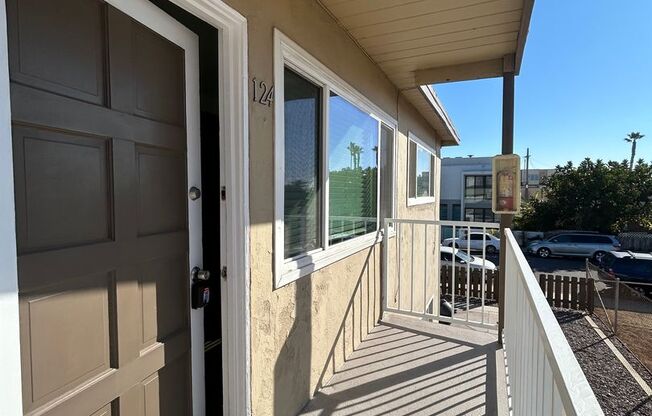 2 beds, 1 bath, 765 sqft, $2,550, Unit 124 Date Avenue