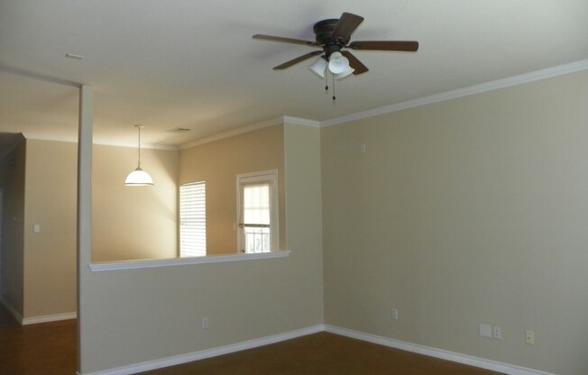 2601 Cypress Ln
