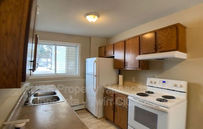 3378 UPPER 149 ST W