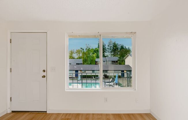 3 beds, 1 bath, 864 sqft, $1,445, Unit 39