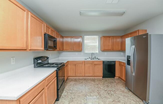 1000 BUMBLE BEE DR